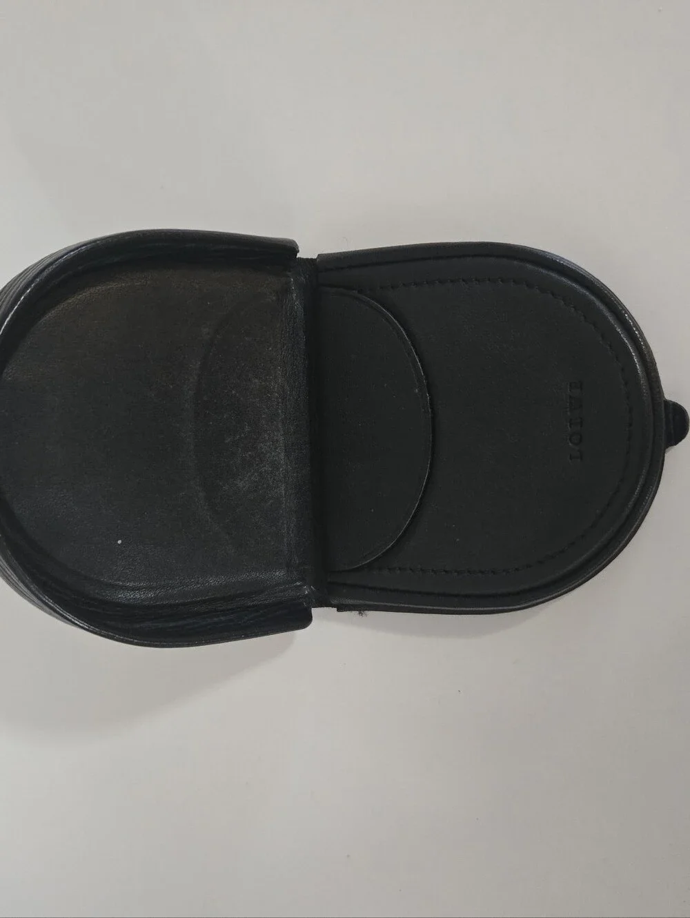 Loewe compact black